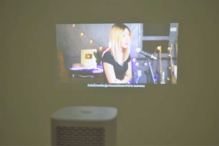 BenQ GV1 มินิโปรเจคเตอร์พกพา เชื่อมต่อ Wi-Fi ได้ พร้อมลำโพง Bluetooth ในตัว