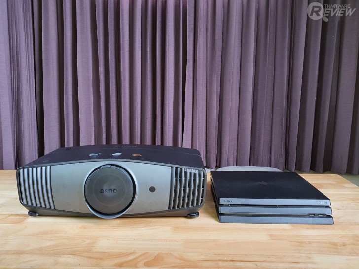 โปรเจคเตอร์ BenQ W5700 สัมผัสอรรถรสแบบโรงหนังส่วนตัว ในราคาที่เอื้อมถึง