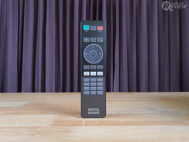 โปรเจคเตอร์ BenQ W5700 สัมผัสอรรถรสแบบโรงหนังส่วนตัว ในราคาที่เอื้อมถึง