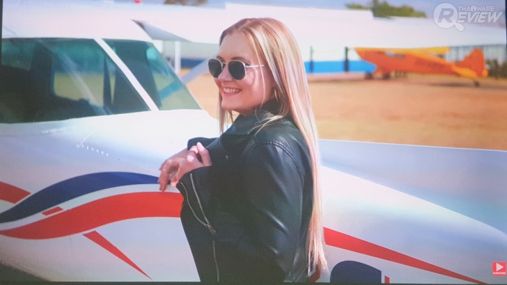 โปรเจคเตอร์ BenQ W5700 สัมผัสอรรถรสแบบโรงหนังส่วนตัว ในราคาที่เอื้อมถึง