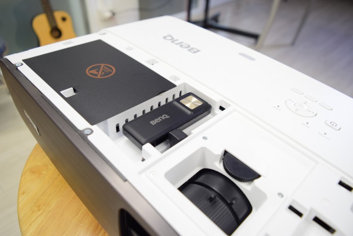 โปรเจคเตอร์ BenQ W2700i