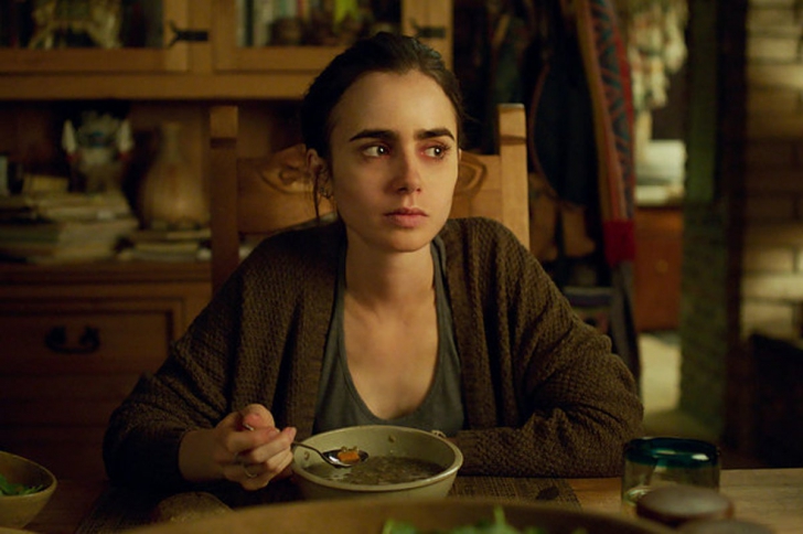 หนัง ภาพยนตร์ To the Bone