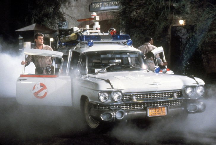 ชุดและรถอันเป็นเอกลักษณ์ของ หนัง ภาพยนตร์ Ghostbusters