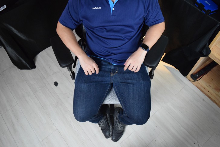 การใช้งาน เก้าอี้เกมมิ่ง TITAN Evo 2022 Series