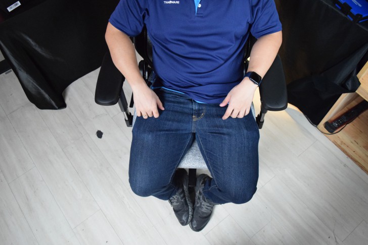 การใช้งาน เก้าอี้เกมมิ่ง TITAN Evo 2022 Series