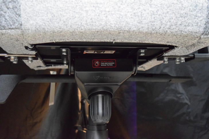 โครงสร้างโดยรวม และฐานเก้าอี้เกมมิ่ง Secretlab TITAN Evo 2022 Series