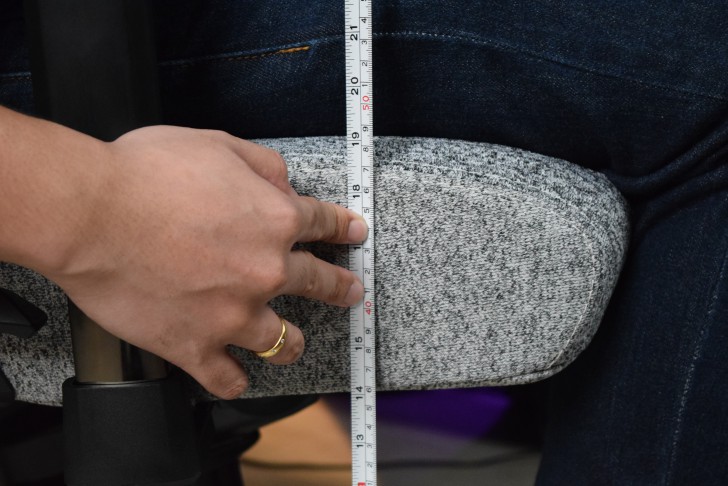 การใช้งาน เก้าอี้เกมมิ่ง TITAN Evo 2022 Series