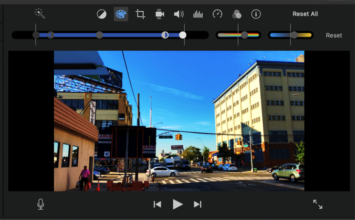 โปรแกรมตัดต่อวิดีโอ iMovie