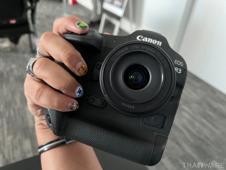 ลักษณะภายนอกและการถือจับ