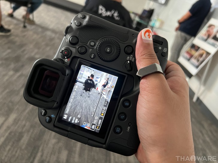 ลักษณะภายนอกและการถือจับ