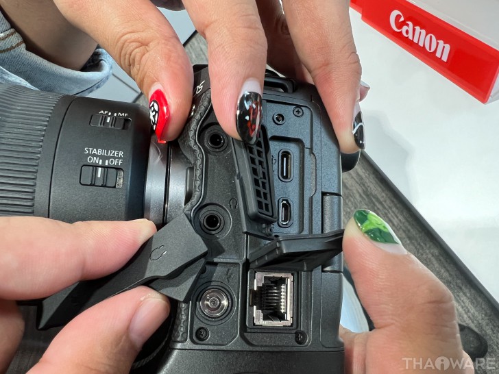 ลักษณะภายนอกและการถือจับ