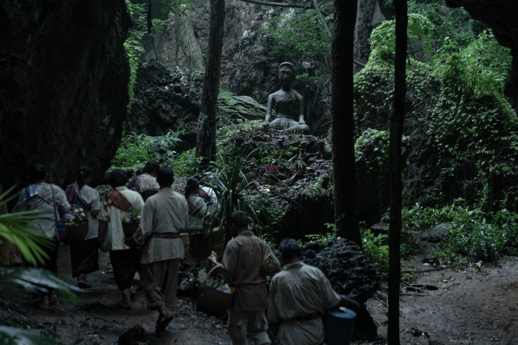 ฉากจาก หนัง ภาพยนตร์ สารคดี ร่างทรง - The Medium