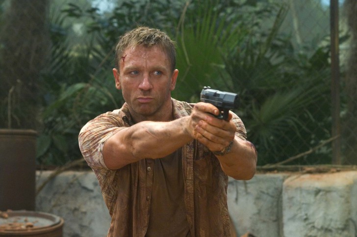 Daniel Craig ในบท James Bond จาก Casino Royale