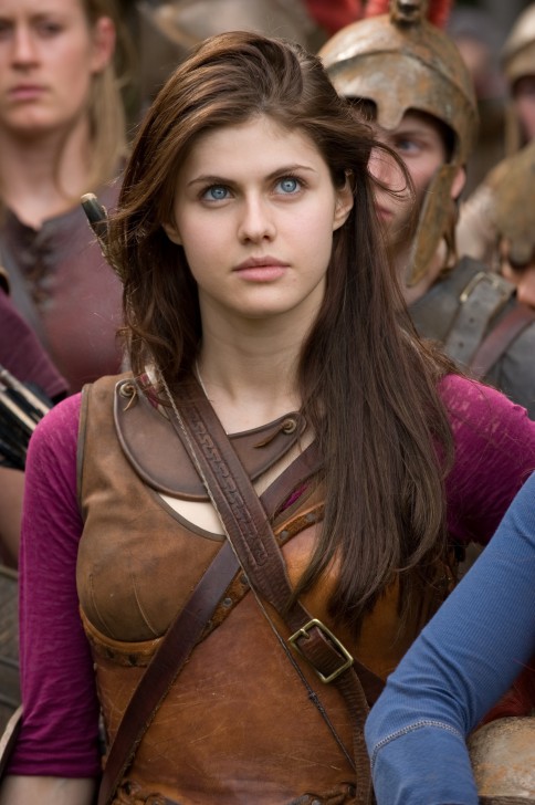 Alexandra Daddario ในบท Annabeth จาก Percy Jackson & The Olympians: The Lighting Thief