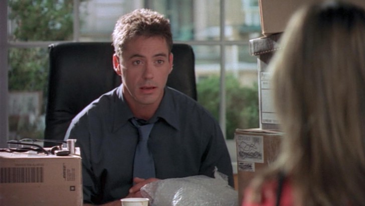 Robert Downey Jr. ในบท Larry Paul จาก หนัง ภาพยนตร์ Ally McBeal