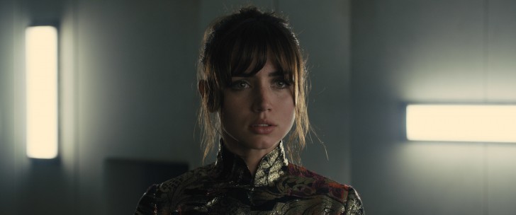 Ana de Armas ในบท Joi จาก Blade Runner 2049