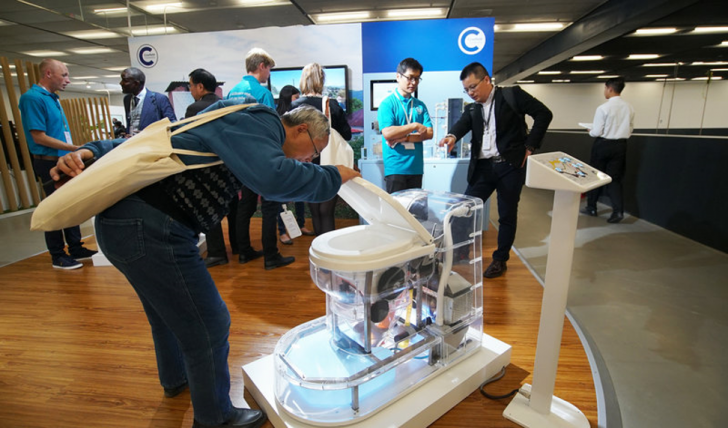 หนัง ภาพยนตร์ สารคดี เรื่อง Inside Bill's Brain : Decoding Bill Gates หนัง ภาพยนตร์ สารคดี เรื่อง Inside Bill's Brain : Decoding Bill Gates