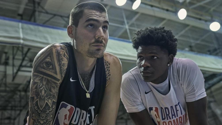 หนัง ภาพยนตร์ Hustle คนจะดัง อย่าฉุด