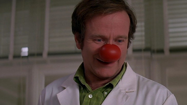 หนัง ภาพยนตร์ Patch Adams คุณหมออิอ๊ะ คนไข้เฮฮา หนัง ภาพยนตร์ Patch Adams คุณหมออิอ๊ะ คนไข้เฮฮา