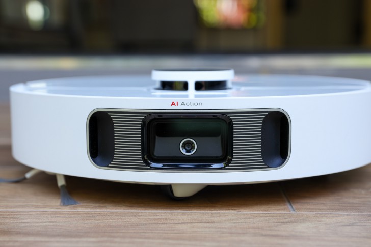 มุมมองของหุ่นยนต์ดูดฝุ่น ถูพื้น Dreame Bot L10s Ultra