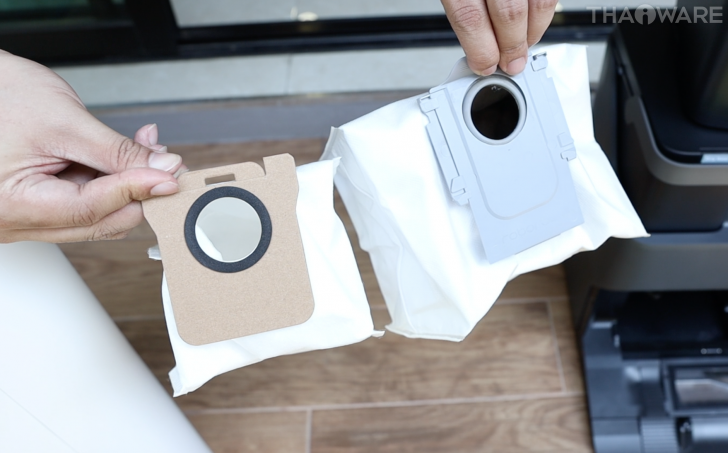 ดีไซน์ถุงเก็บฝุ่น Dreame Bot L10s Ultra (ซ้าย) / Roborock S7 MaxV Ultra (ขวา)