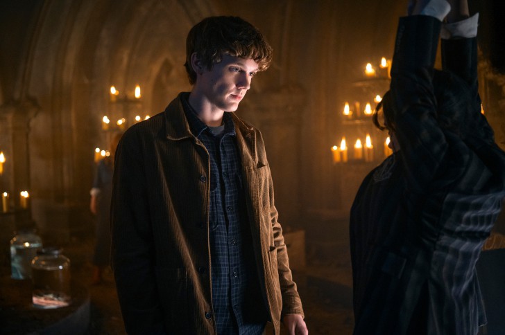 Hunter Doohan ในบท Tyler Galpin จากซีรีส์ Wednesday ค.ศ. 2022 (พ.ศ. 2565)