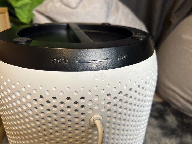 เปรียบเทียบด้านดีไซน์ เครื่องฟอกอากาศ Levoit Core 400S และ เครื่องฟอกอากาศ Philips 1000i Series 