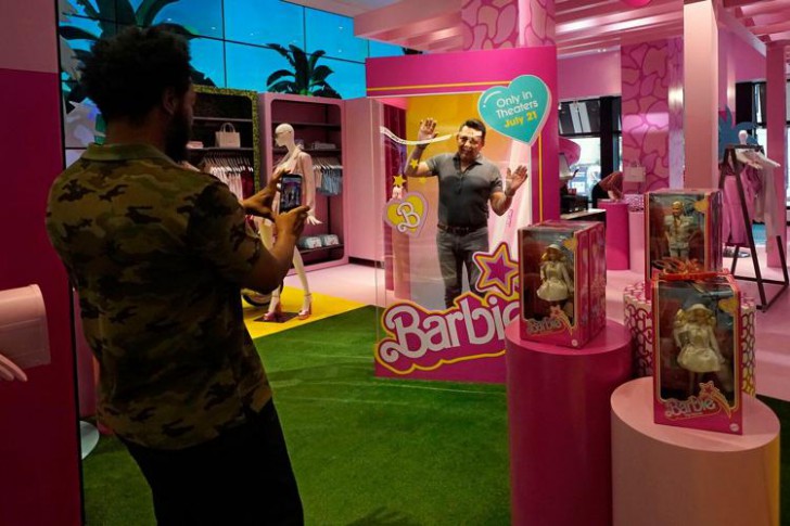 บาร์เบนไฮเมอร์ (Barbenheimer)