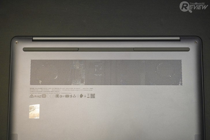 แล็ปท็อป Lenovo Yoga Slim 7i 14IMH9 มาพร้อมขนาดพกพา และความแรงที่โดนใจ