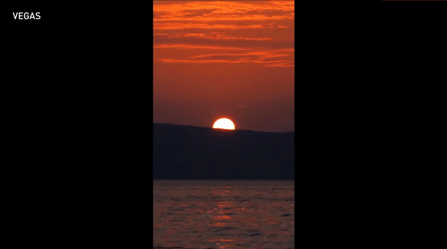 โปรแกรมตัดต่อวิดีโอ รุ่นความสามารถสูงสุด VEGAS Pro Post 21