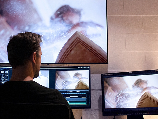 โปรแกรมตัดต่อวิดีโอระดับมืออาชีพ รุ่นโปร Adobe Premiere Pro - Pro for Teams Corporate โปรแกรมตัดต่อวิดีโอระดับมืออาชีพ รุ่นโปร Adobe Premiere Pro - Pro for Teams Corporate