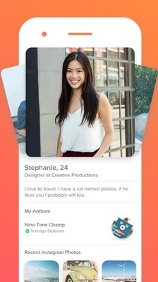 App หาแฟน หากิ๊ก หาเพื่อน Tinder
