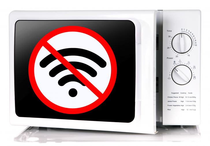อุ่นอาหารในเตาไมโครเวฟ แล้วทำไมเน็ตหลุด เชื่อมต่อไม่ได้ เพราะอะไร ? 