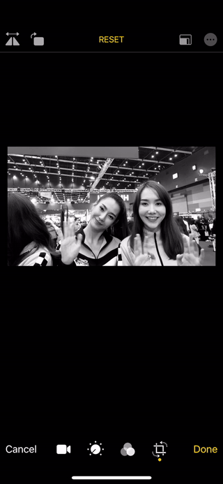 วิธีใช้เครื่องมือแก้ไขวิดีโอแบบใหม่ใน iOS 13 วิธีใช้เครื่องมือแก้ไขวิดีโอแบบใหม่ใน iOS 13