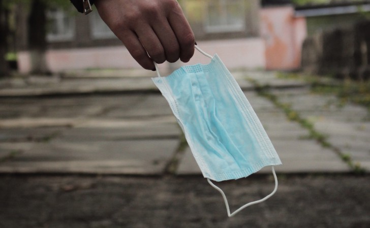 COVID-19 โรคนี้เกี่ยวข้องกับขยะพลาสติก และ การรีไซเคิลอย่างไร ?