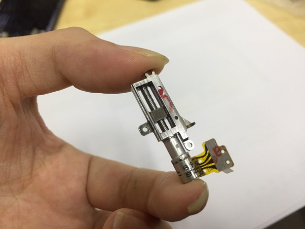 กล้อง Pop-up หายไปจากสมาร์ทโฟน เมื่อไหร่กัน เคยสงสัยมั้ย ?