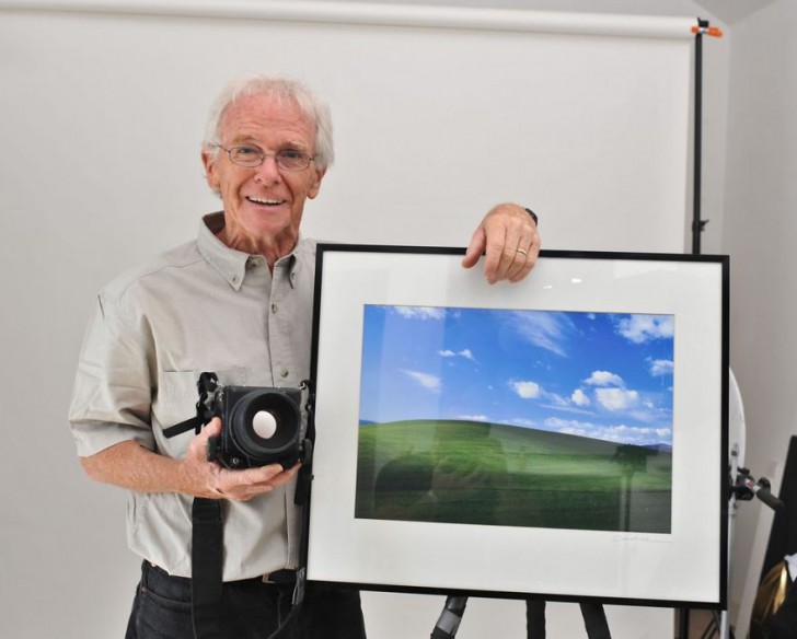 Charles O’Rear กับกล้อง Mamiya RZ67 และภาพ Bliss ในตำนาน