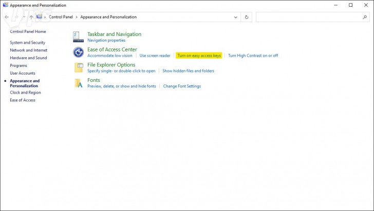 หน้าจอ Turn On Easy Access Keys ในแผงควบคุม (Control Panel)