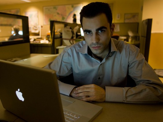 DDoS Attack คืออะไร ? การโจมตีรูปแบบนี้ทำงานยังไง ? มีกี่ประเภท ? DDoS Attack คืออะไร ? การโจมตีรูปแบบนี้ทำงานยังไง ? มีกี่ประเภท ?