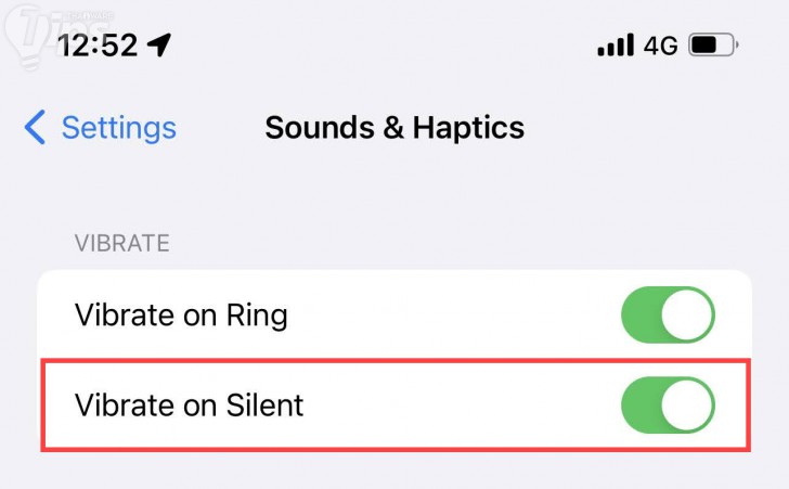 ปิดเสียงด้วยการเลื่อนปุ่มสวิทช์โหมดเงียบด้านข้าง