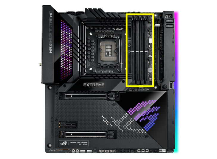 DIMM Slots ในเมนบอร์ด ROG MAXIMUS Z690 EXTREME
