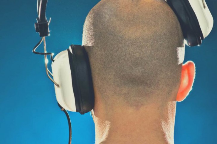 ความแตกต่างระหว่างหูฟังแบบ Open-Back และ Closed-Back