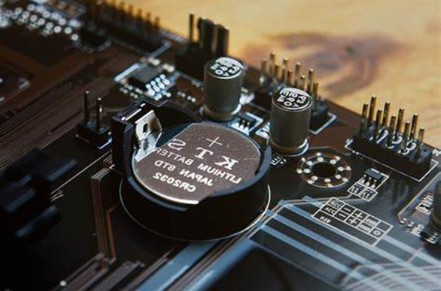 แบตเตอรี่ CMOS ขณะถูกติดตั้งอยู่บนแผงวงจรหลัก (CMOS Battery when installed in Mainboard)