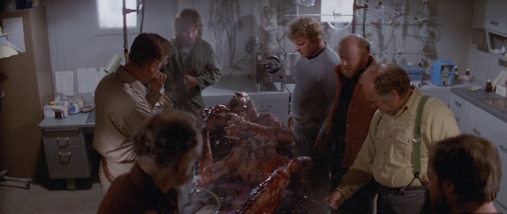 ฉากจากหนัง ภาพยนตร์ The Thing ค.ศ. 1982 (พ.ศ. 2525)
