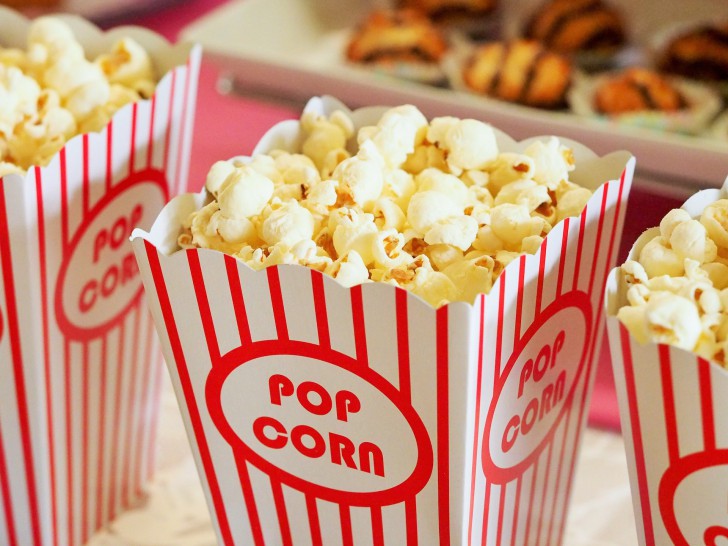 ป๊อปคอร์น (Popcorn) หรือ ข้าวโพดคั่ว