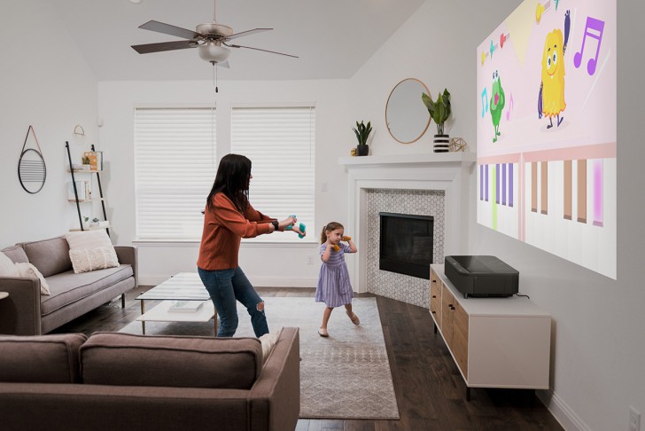 8 เหตุผลที่คุณควรมีโปรเจคเตอร์ไว้เป็นโฮมเธียเตอร์ดูหนังที่บ้าน