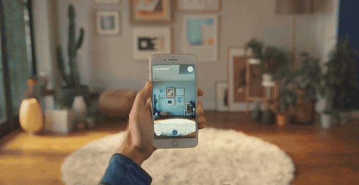 AR คืออะไร ? เทคโนโลยีความจริงเสริม ที่แทรกโลกจำลอง ในโลกความจริง