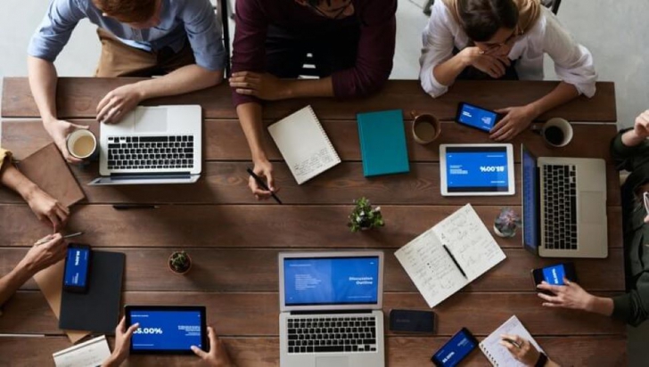 Network Virtualization คืออะไร ? มาทำความรู้จัก "การจำลองเครือข่าย" กัน ! Network Virtualization คืออะไร ? มาทำความรู้จัก "การจำลองเครือข่าย" กัน !